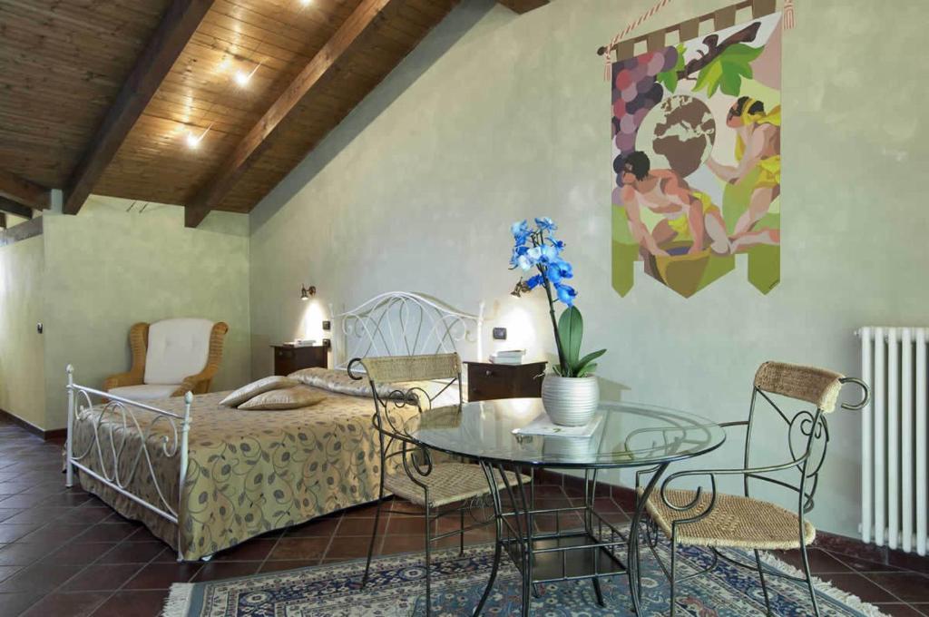Penzion Trattoria Del Bivio Cerretto Langhe Pokoj fotografie